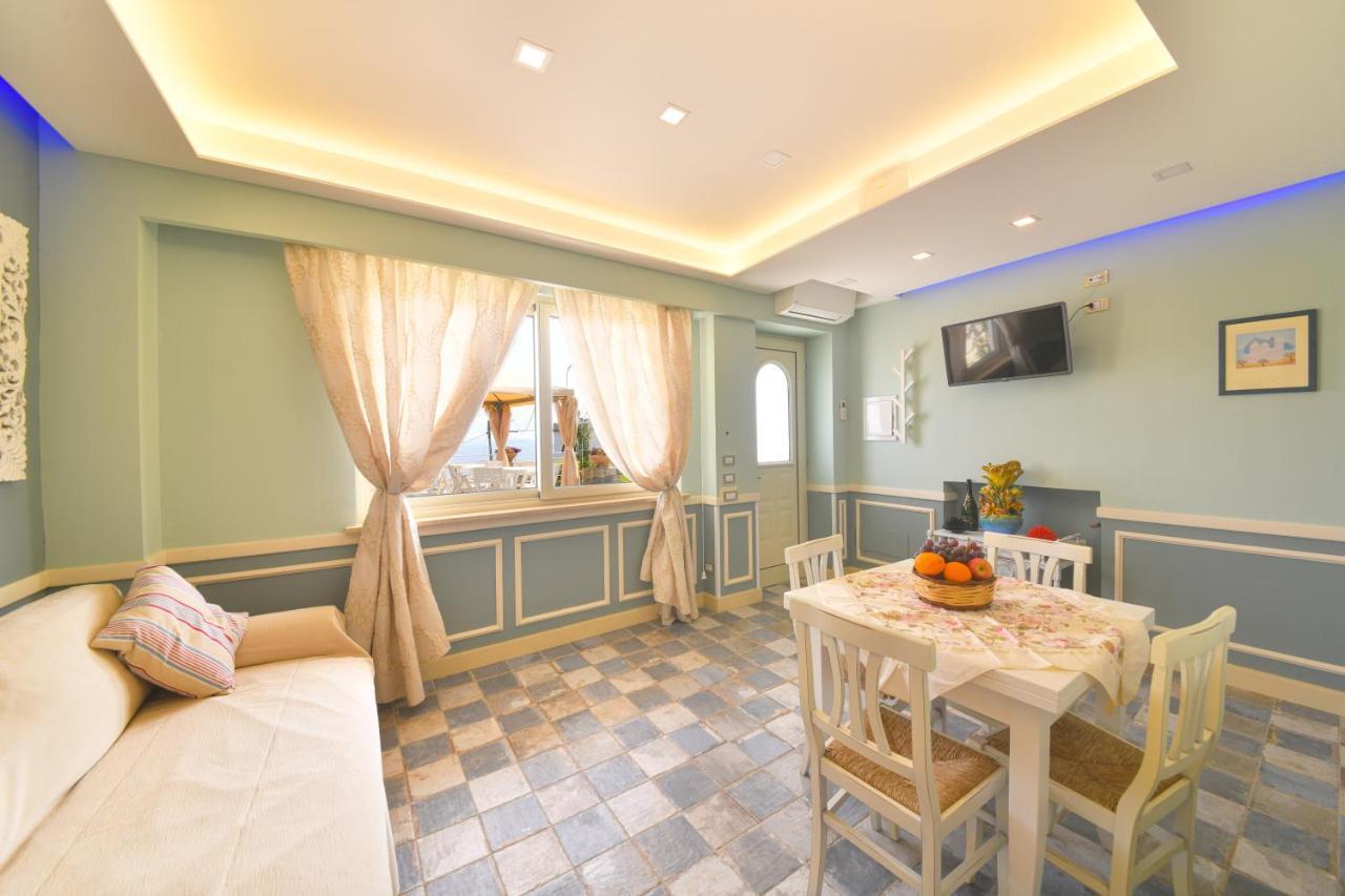 Belgodere Di Mezzavia Apartments Lacco Ameno  Εξωτερικό φωτογραφία