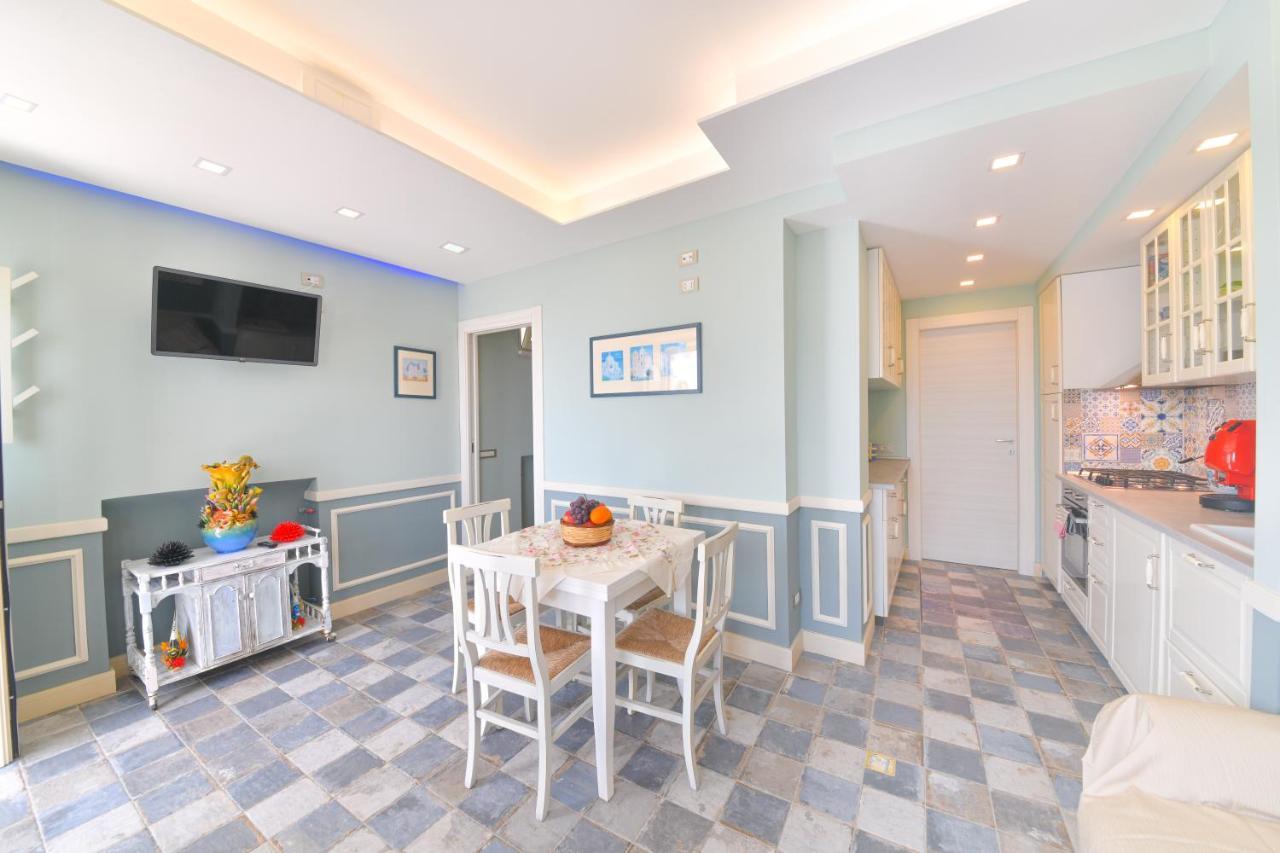 Belgodere Di Mezzavia Apartments Lacco Ameno  Εξωτερικό φωτογραφία