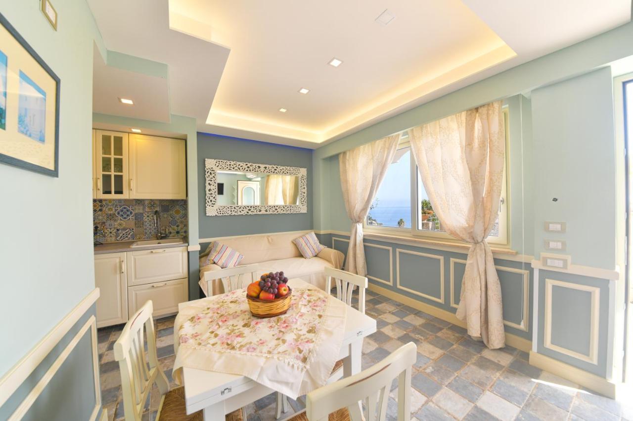 Belgodere Di Mezzavia Apartments Lacco Ameno  Εξωτερικό φωτογραφία
